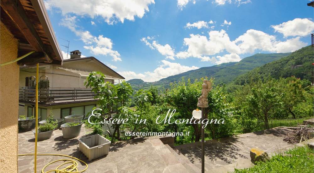 Il giardino di sotto