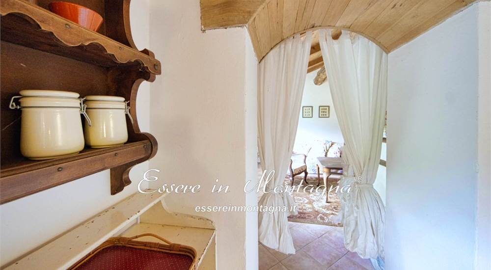 la casina 2 entro in soggiorno