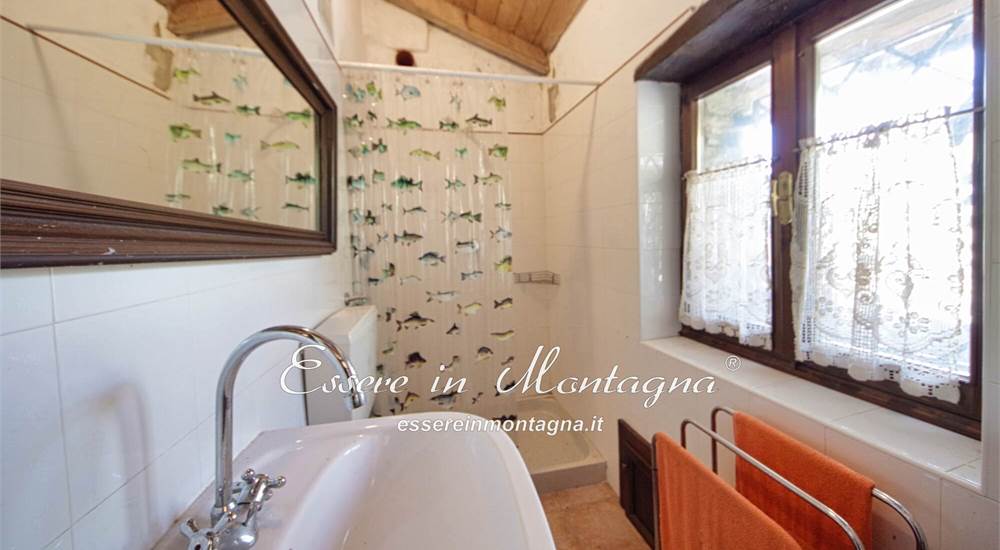la casina 2: il bagno 4