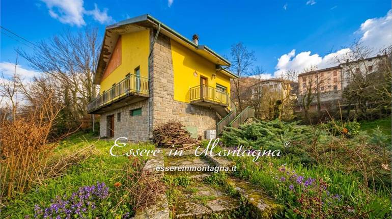 Casa solitaria nel cuore di Lizzano in Belvedere