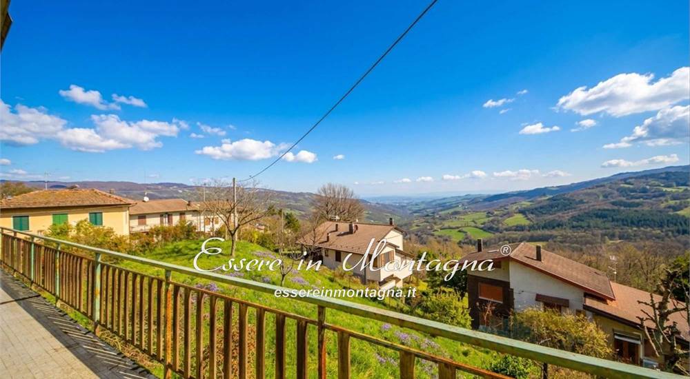 Il balcone e il giardino